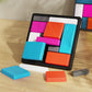 Jeu de puzzle créatif avec des blocs géométriques
