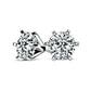 Superbes boucles d'oreilles classiques à six griffes avec diamants
