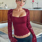 T-shirt uni pour femme avec dentelle florale, volants fendus et manches transparentes