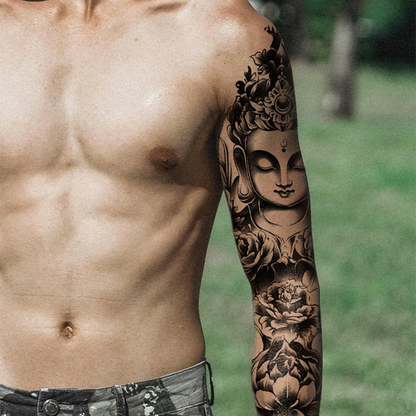 Tatouages temporaires couvrant tout le bras
